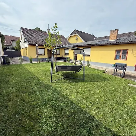 Haus Marchfeld * Weikendorf